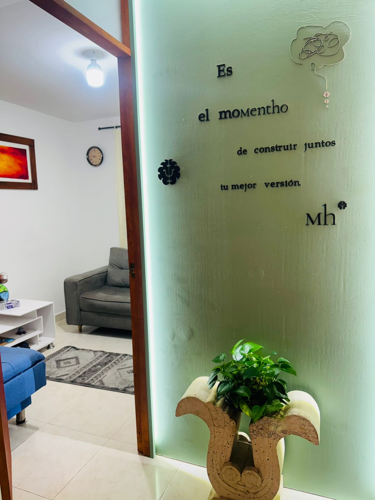 Mural y Consultorios de Mentho